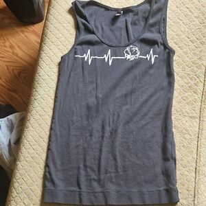 District Black Tank Top with Heartbeat Graphic And Mastiff